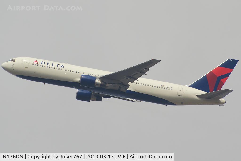 N176DN, 1990 Boeing 767-332 C/N 25061, Delta Air Lines Boeing 767-332(ER)