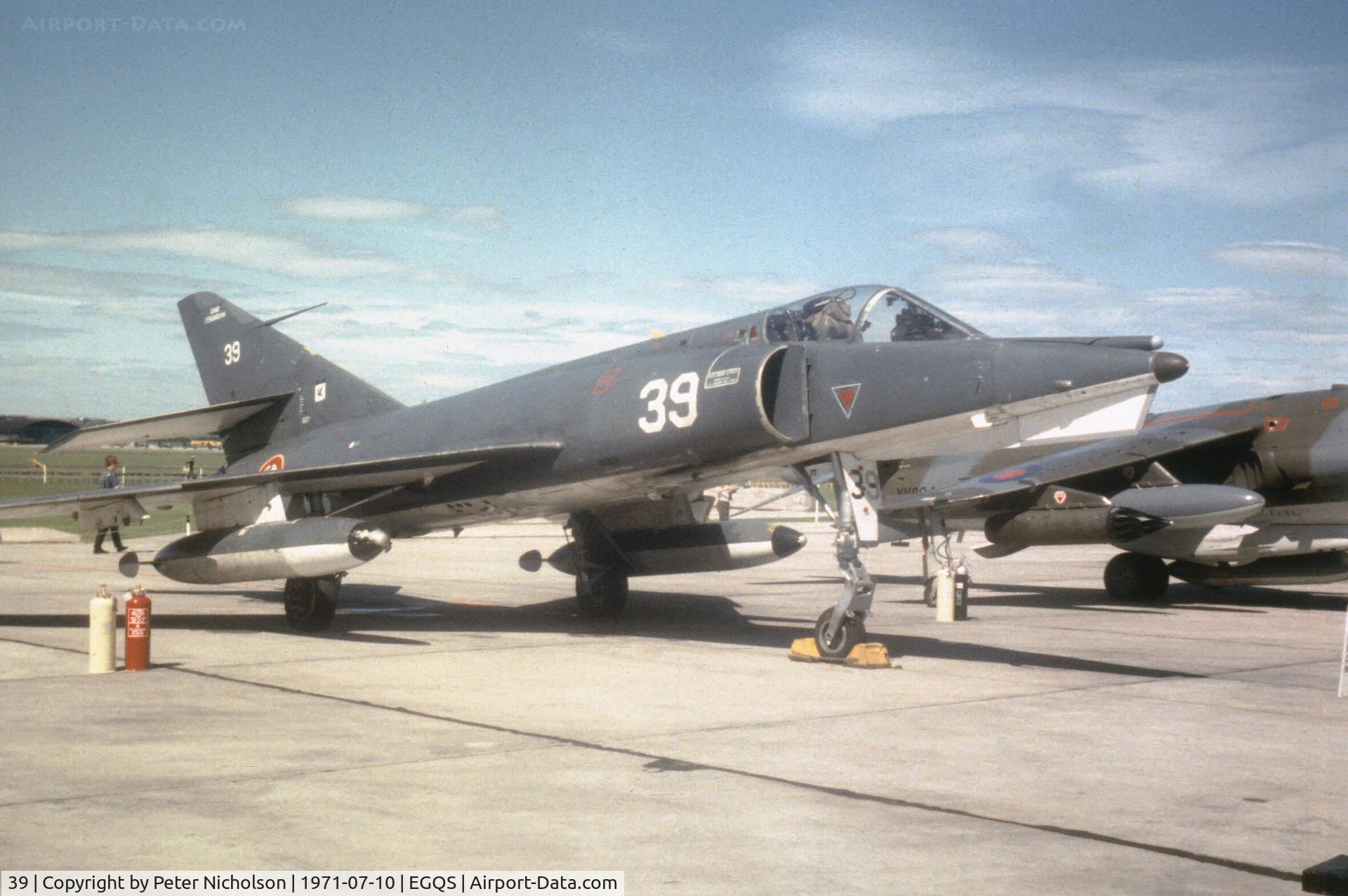39, Dassault Etendard IV.M C/N 39, Etendard IV.M of French Aeronavale's 17 Flotille on display at the 1971 RNAS Lossiemouth Airshow.