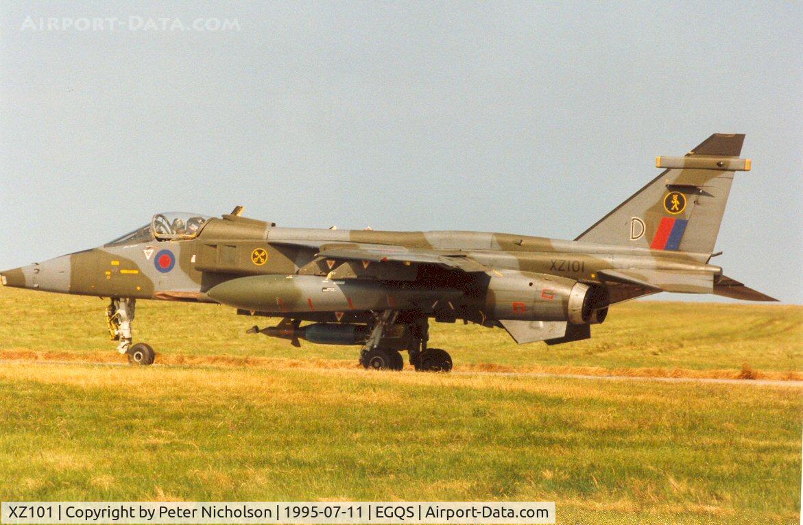 XZ101, 1976 Sepecat Jaguar GR.1A C/N S.102, Jaguar GR.1A, callsign Wildcat 2, of 16[Reserve] Squadron taxying to the active runway at RAF Lossiemouth in the Summer of 1995.