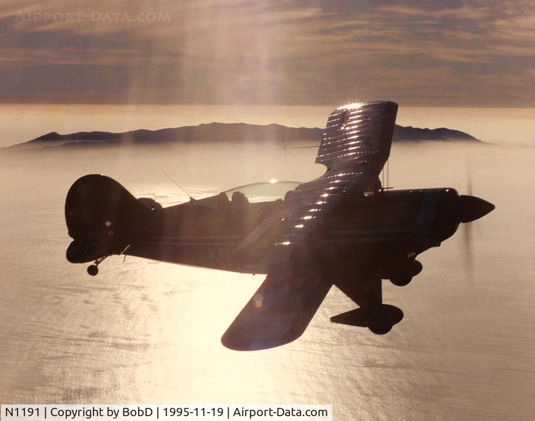N1191, 1993 Aviat Pitts S-2B Special C/N 5284, Dave and I with Catalina Island in the background.