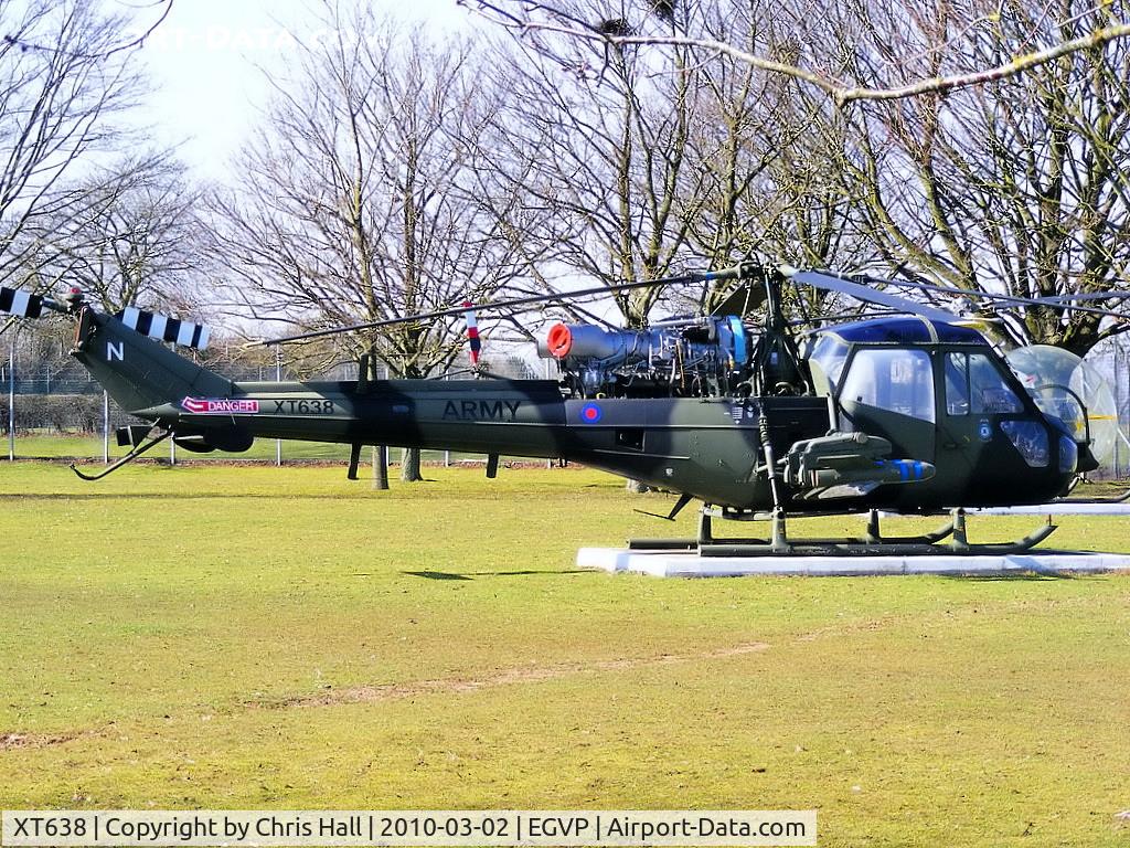 XT638, 1966 Westland Scout AH.1 C/N F9644, Westland Scout AH1 preserved as gate guard at Middle Wallop