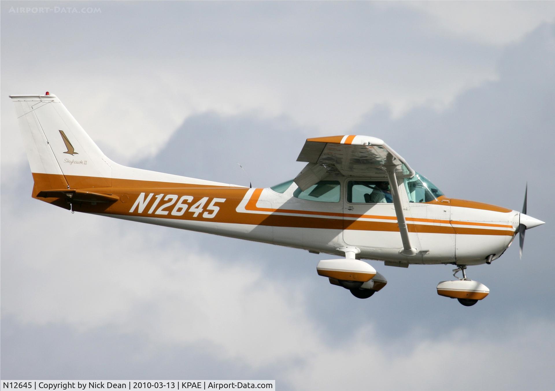N12645, 1973 Cessna 172M C/N 17262140, KPAE