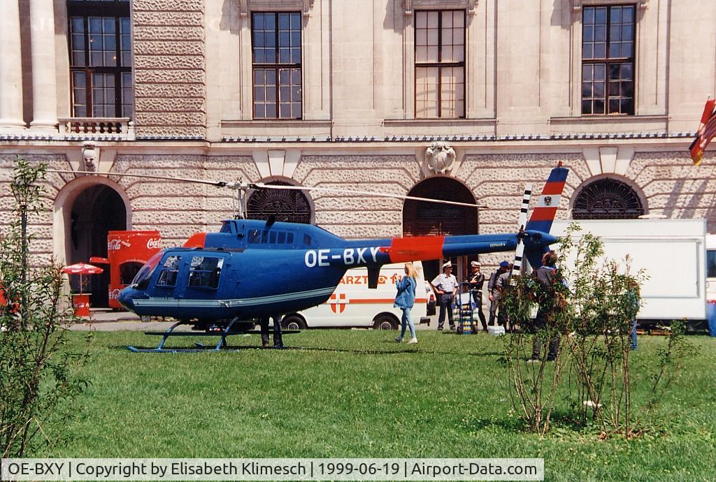 OE-BXY, Agusta AB-206B JetRanger III C/N 8604, in Vienna