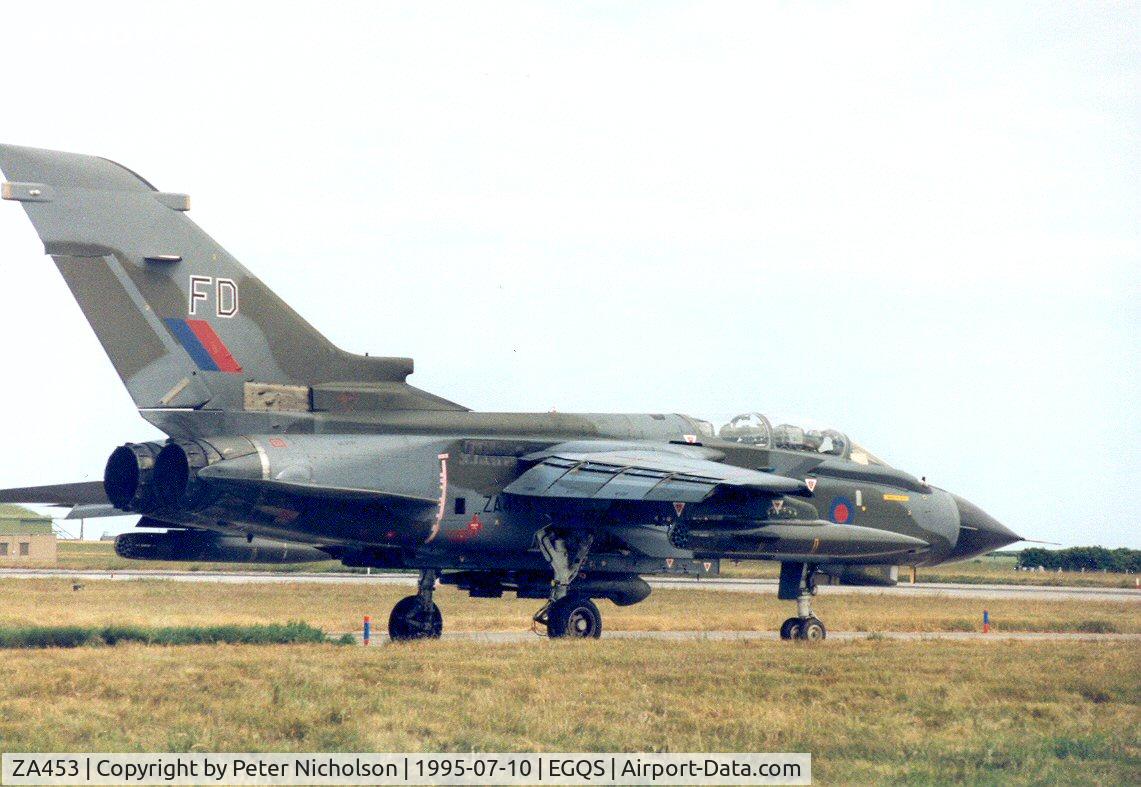 ZA453, 1983 Panavia Tornado GR.1B C/N BS083/249/3119, Tornado GR.1B of 12 Squadron at RAF Lossiemouth in the Summer of 1995.
