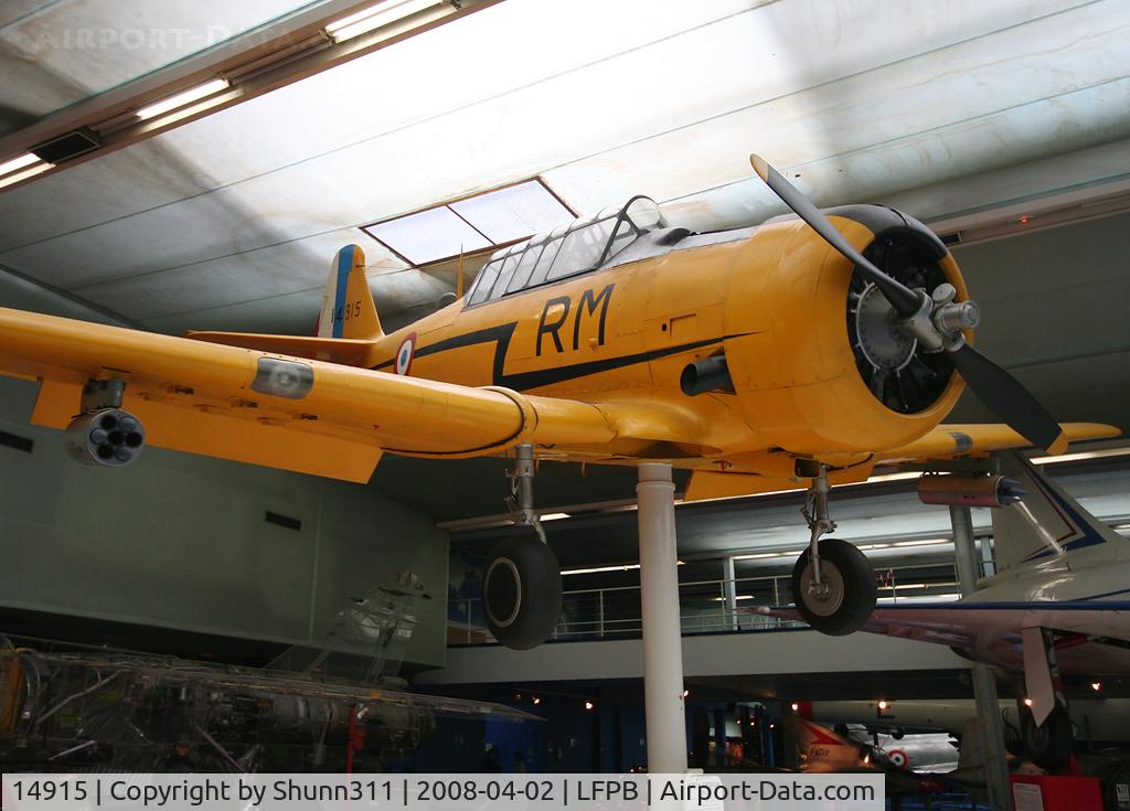 14915, 1951 North American T-6G Texan C/N 182-209, Preserved @ Le Bourget Museum