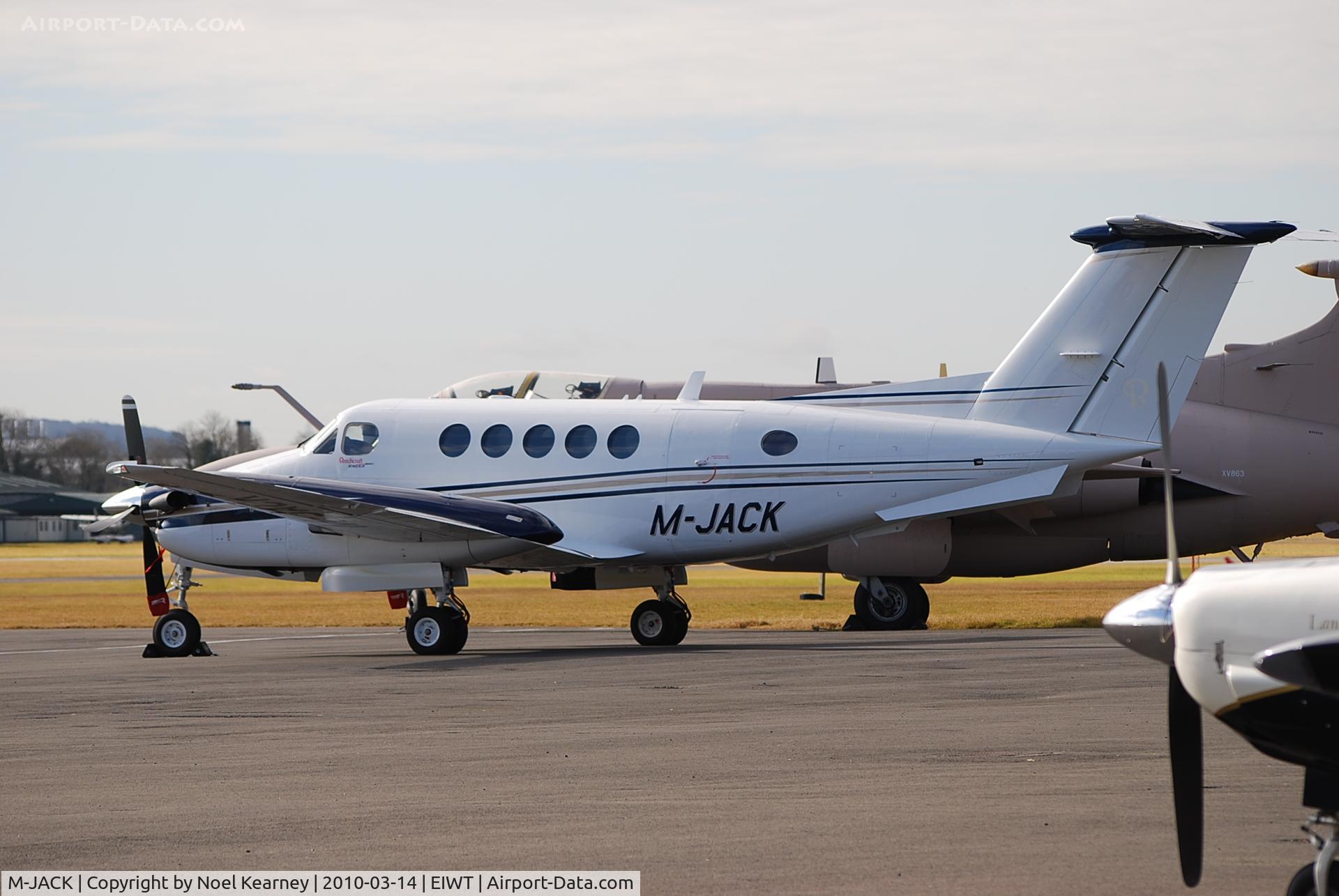 M-JACK, 2009 Hawker Beechcraft B200GT King Air C/N BY-94, Beech 200 c/n BY-94