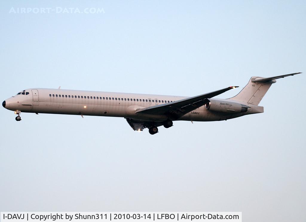 I-DAVJ, 1987 McDonnell Douglas MD-82 (DC-9-82) C/N 49431, Landing rwy 32L.... Flight from XL Airways
