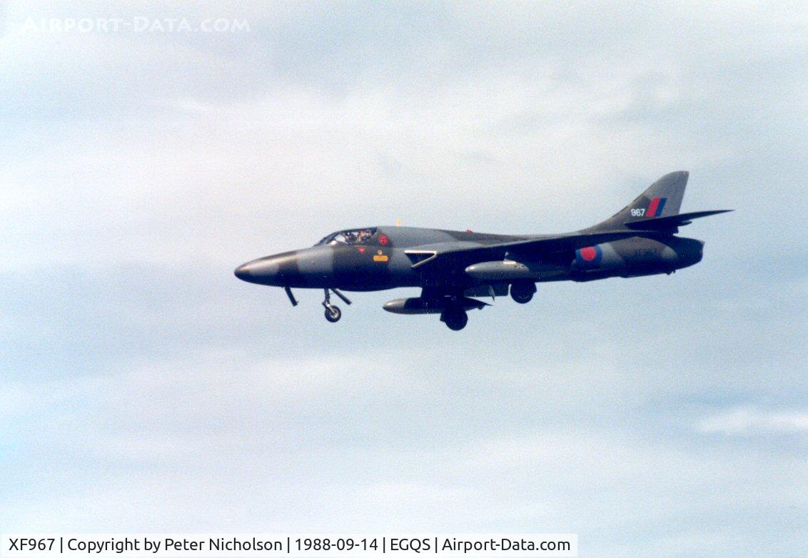 XF967, 1956 Hawker Hunter T.8B C/N HABL-003122, Hunter T.8B of 237 Operational Conversion Unit on final approach to RAF Lossiemouth in September 1988.