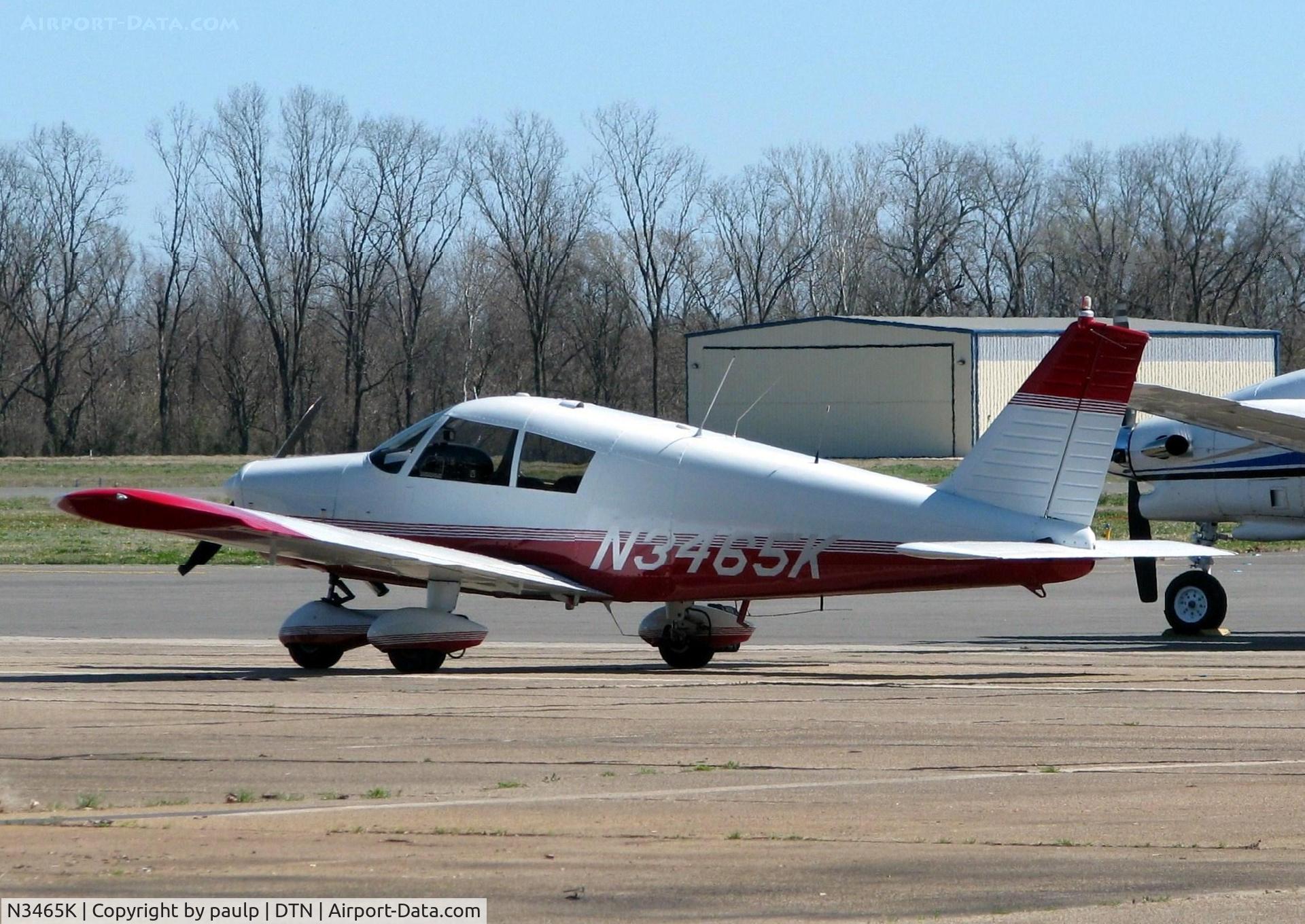 N3465K, 1967 Piper PA-28-140 C/N 28-23568, Parked at Downtown Shreveport.