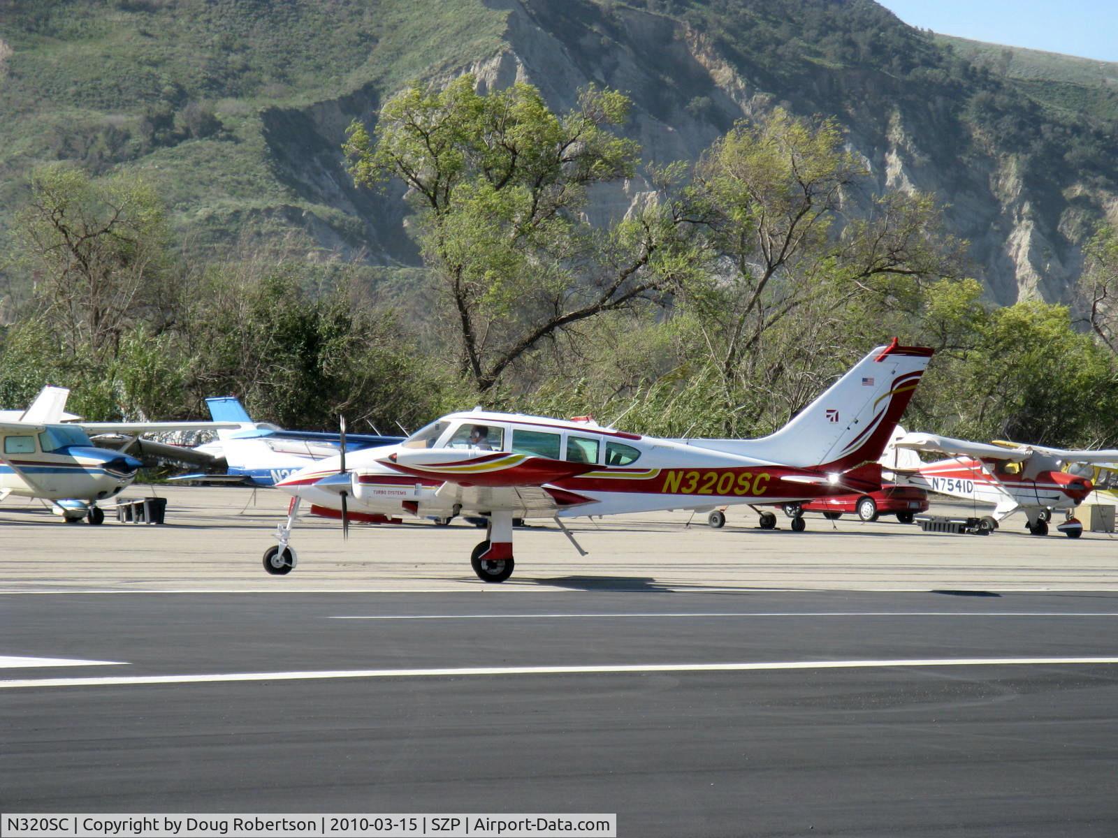 N320SC, 1966 Cessna 320E Executive Skyknight C/N 320E0033, 1966 Cessna 320E EXECUTIVE SKYKNIGHT, two Continental IO-520 285 Hp upgrade, taxi off the active