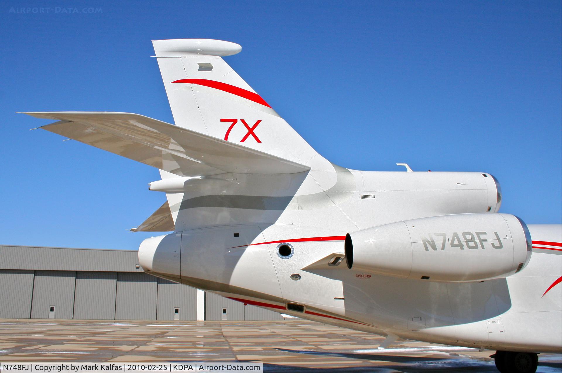 N748FJ, 2008 Dassault Falcon 7X C/N 48, Dassault Aviation FALCON 7X, N748FJ, on the ramp at KDPA after a demo flight.
