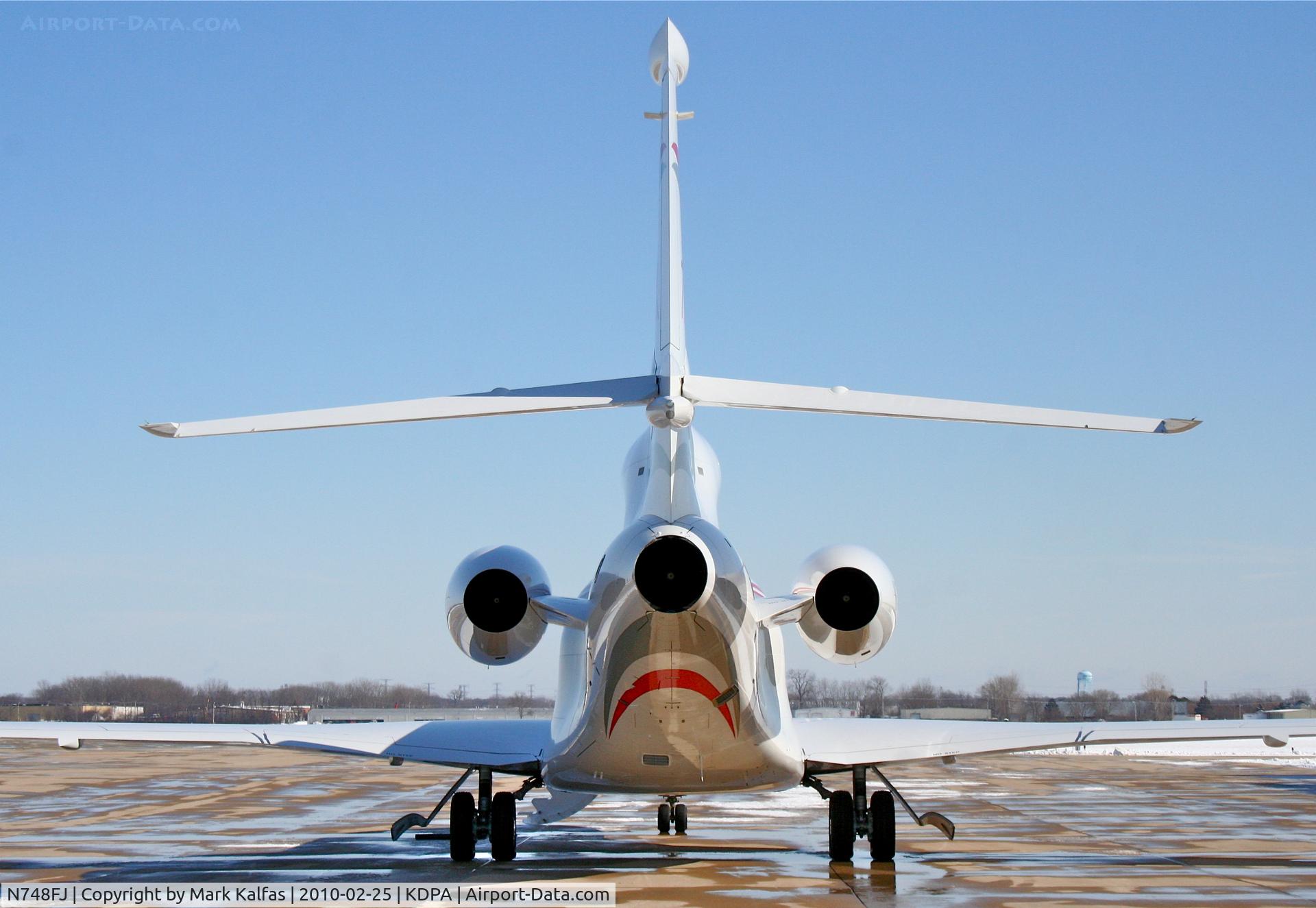 N748FJ, 2008 Dassault Falcon 7X C/N 48, Dassault Aviation FALCON 7X, N748FJ, on the ramp at KDPA after a demo flight.