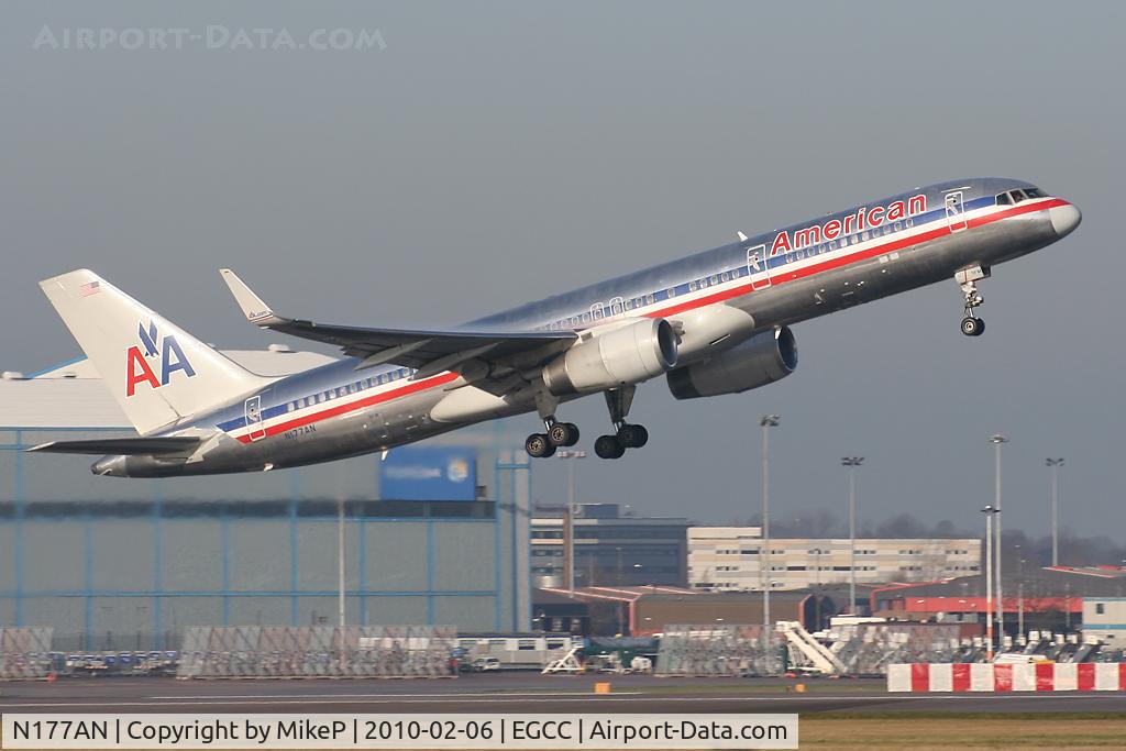 N177AN, 2002 Boeing 757-223 C/N 32396, Climbing away from 05L & heading for Chiacgo ORD.
