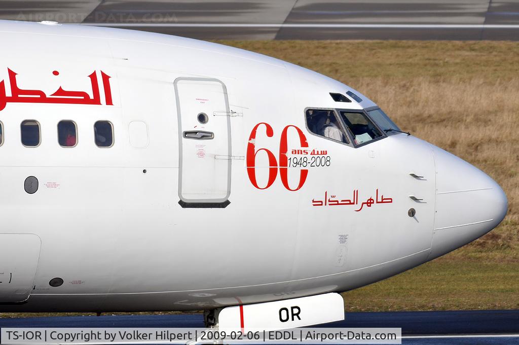 TS-IOR, 2001 Boeing 737-6H3 C/N 29502, special button