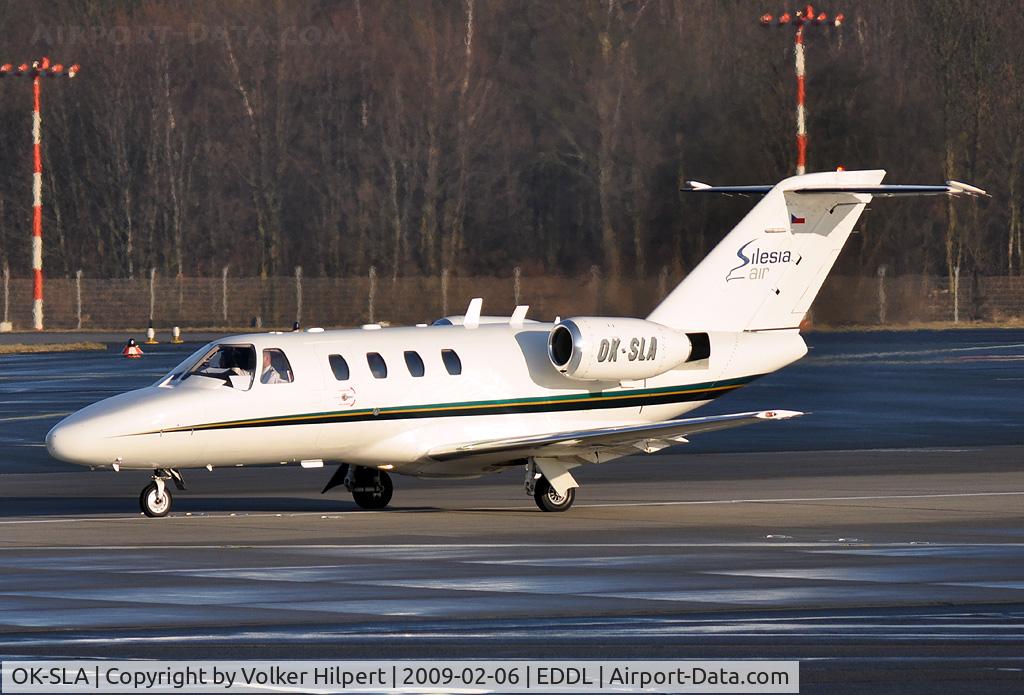 OK-SLA, 1999 Cessna 525 Citation Jet C/N 525-0310, at dus