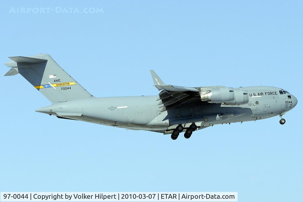 97-0044, 1999 Boeing C-17A Globemaster III C/N P-44, at rms