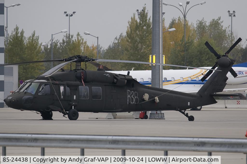 85-24438, Sikorsky UH-60A Black Hawk C/N 70920, US Army-Sikorsky Black Hawk