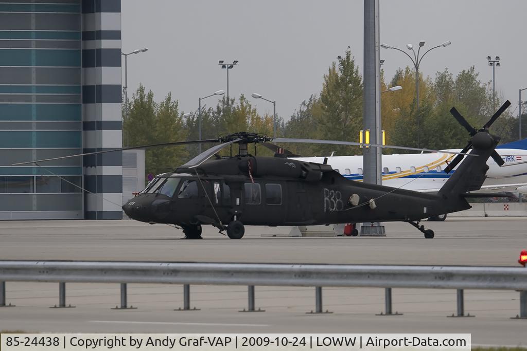 85-24438, Sikorsky UH-60A Black Hawk C/N 70920, US Army-Sikorsky Black Hawk
