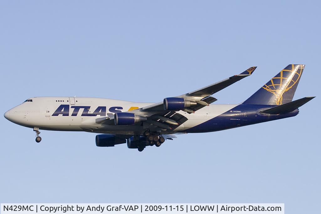 N429MC, 1990 Boeing 747-481 C/N 24833, Atlas Air 747-400