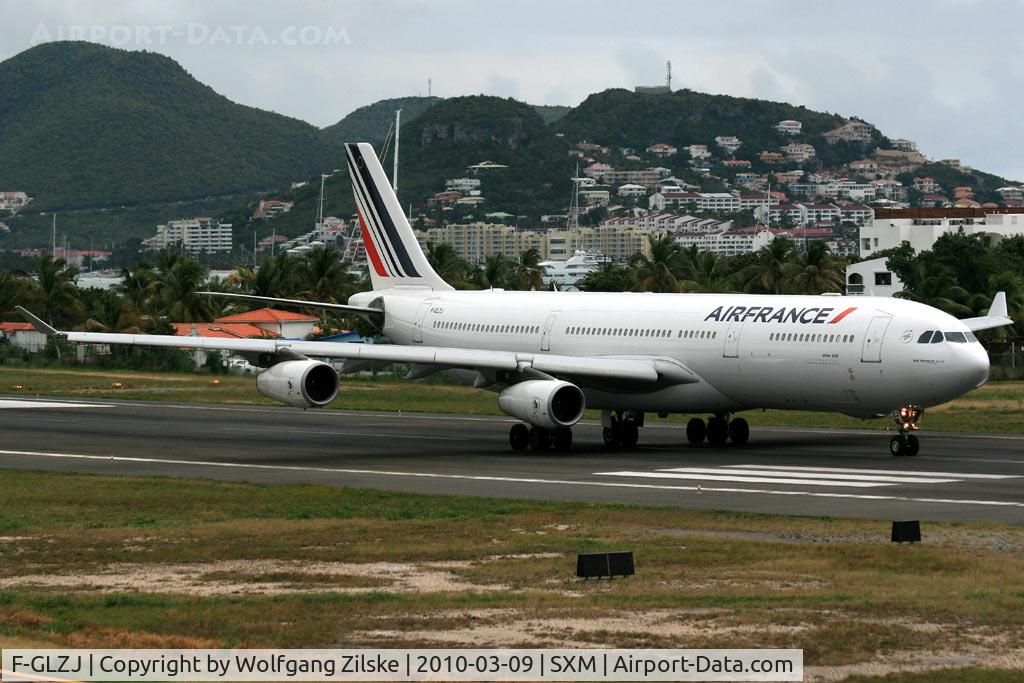 F-GLZJ, 1997 Airbus A340-313X C/N 186, visitor
