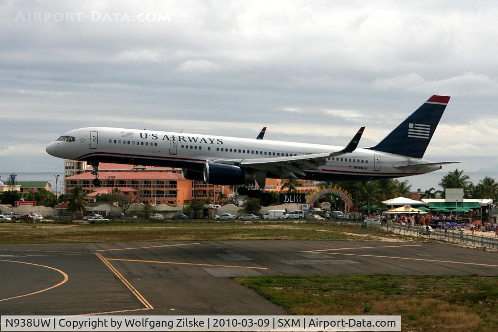 N938UW, 1994 Boeing 757-2B7 C/N 27246, visitor