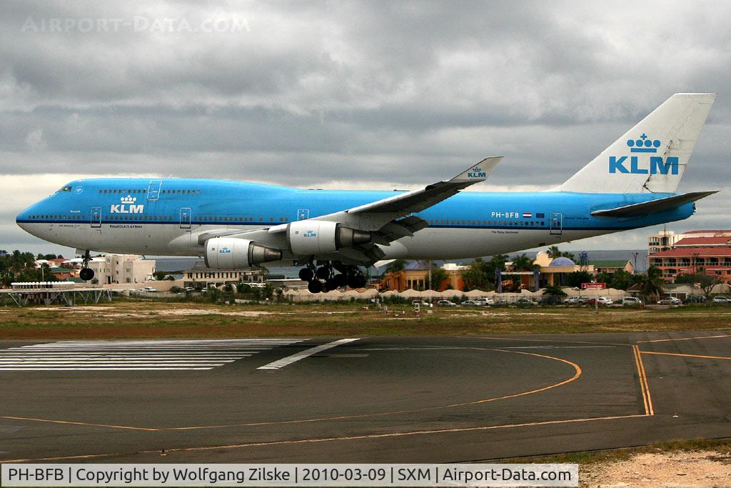 PH-BFB, 1989 Boeing 747-406 C/N 24000, visitor