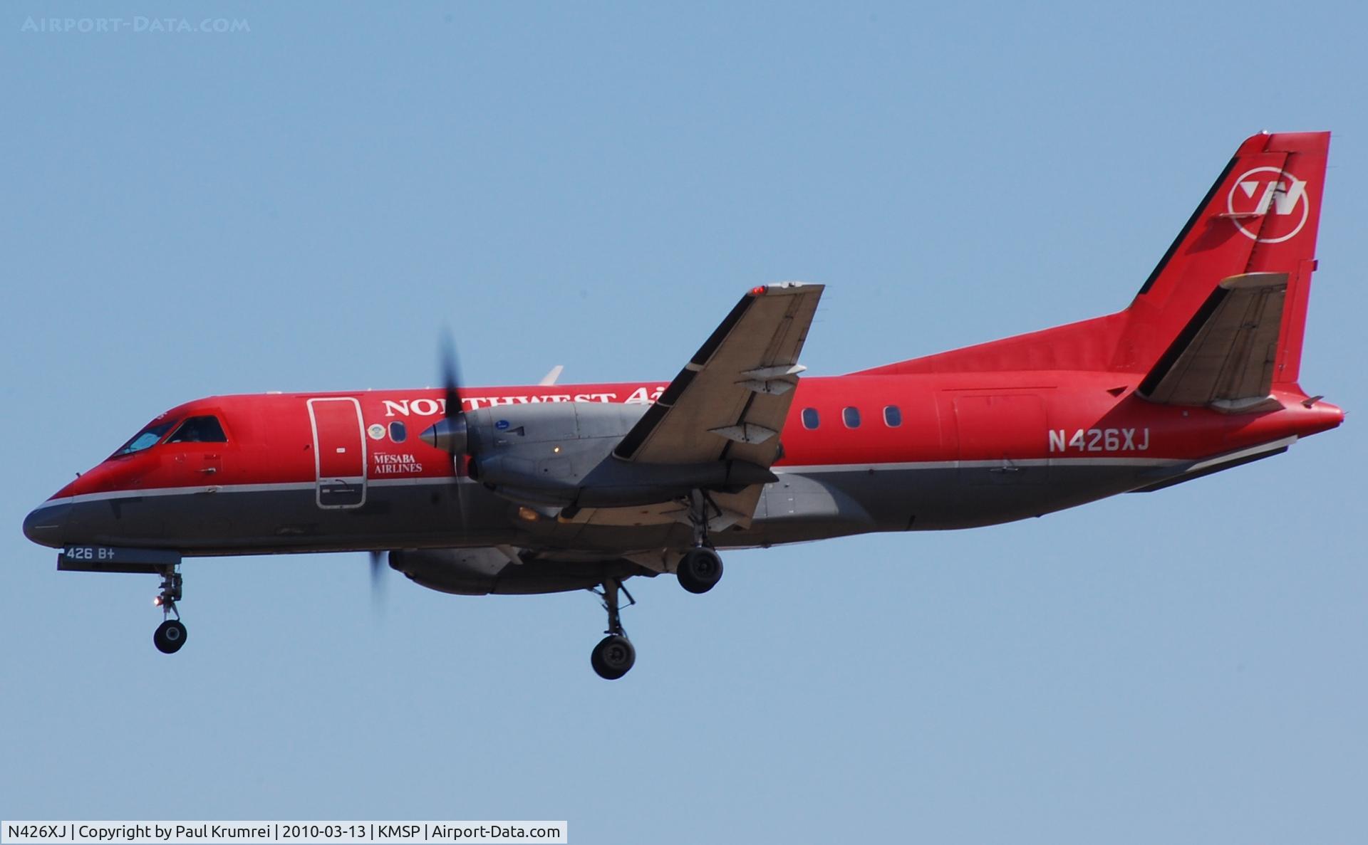 N426XJ, 1997 Saab 340B C/N 340B-426, Minneapolis International Airport