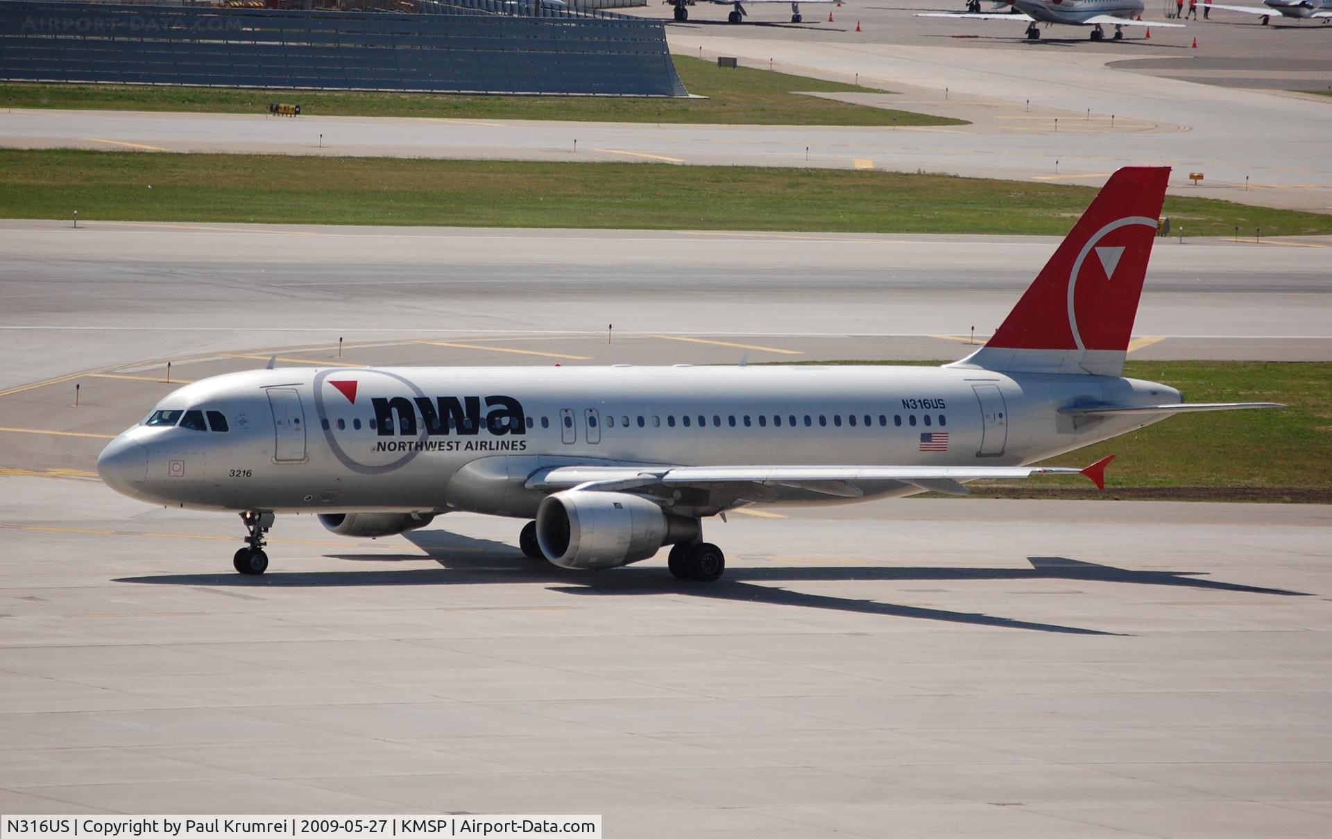 N316US, 1991 Airbus A320-211 C/N 192, Minneapolis International Airport