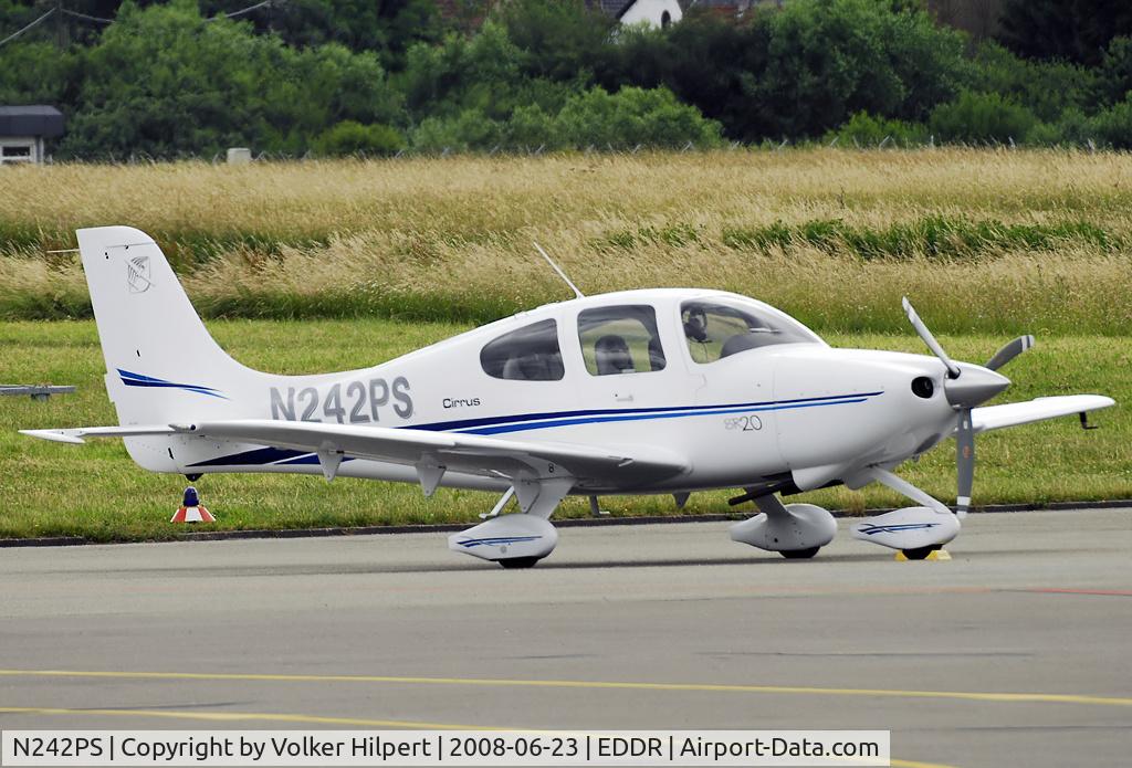 N242PS, 2003 Cirrus SR20 C/N 1306, at scn