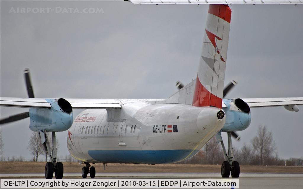 OE-LTP, 2000 De Havilland Canada DHC-8-314Q Dash 8 C/N 554, Turning in to runway 26 R