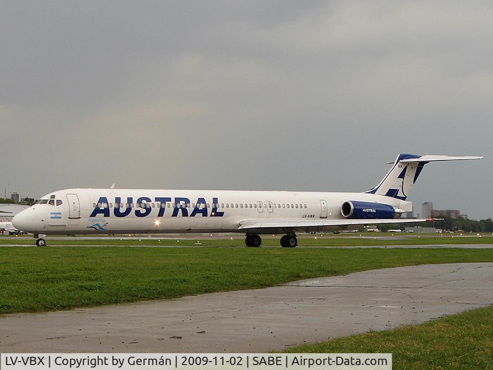 LV-VBX, 1992 McDonnell Douglas MD-88 C/N 53047, Departing in a rainy day