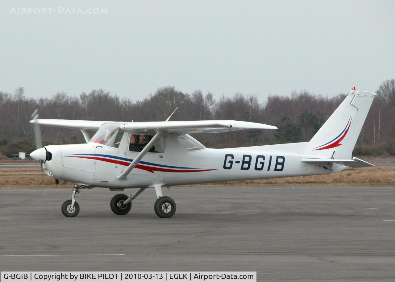 G-BGIB, 1979 Cessna 152 C/N 152-82161, DROPPED IN FOR FUEL