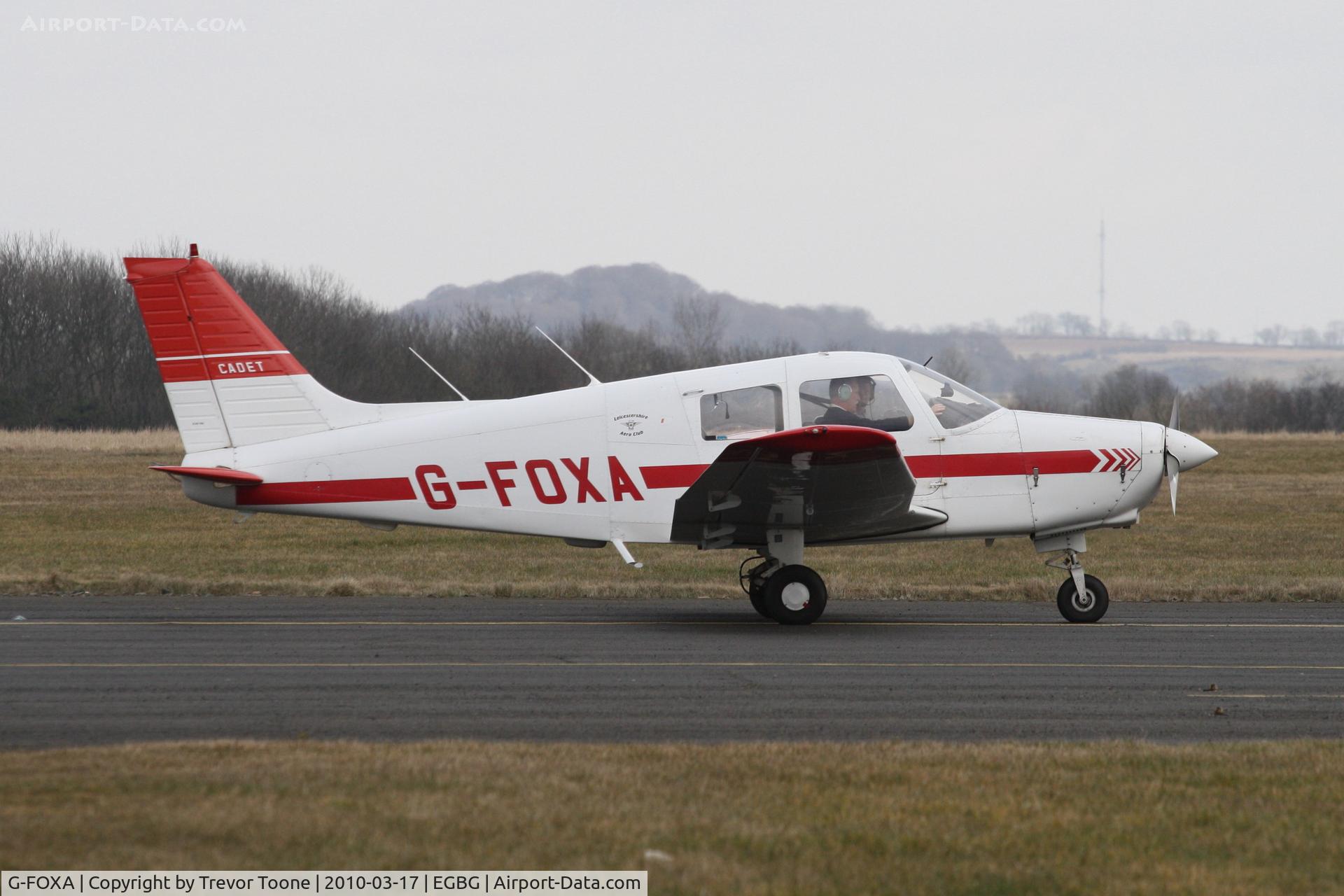 G-FOXA, 1988 Piper PA-28-161 Cadet C/N 2841240, PA-28-161, c/n: 2841240