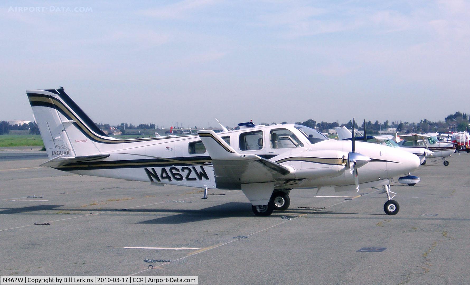 N462W, 2001 Raytheon Aircraft Company 58 C/N TH-1984, Visitor