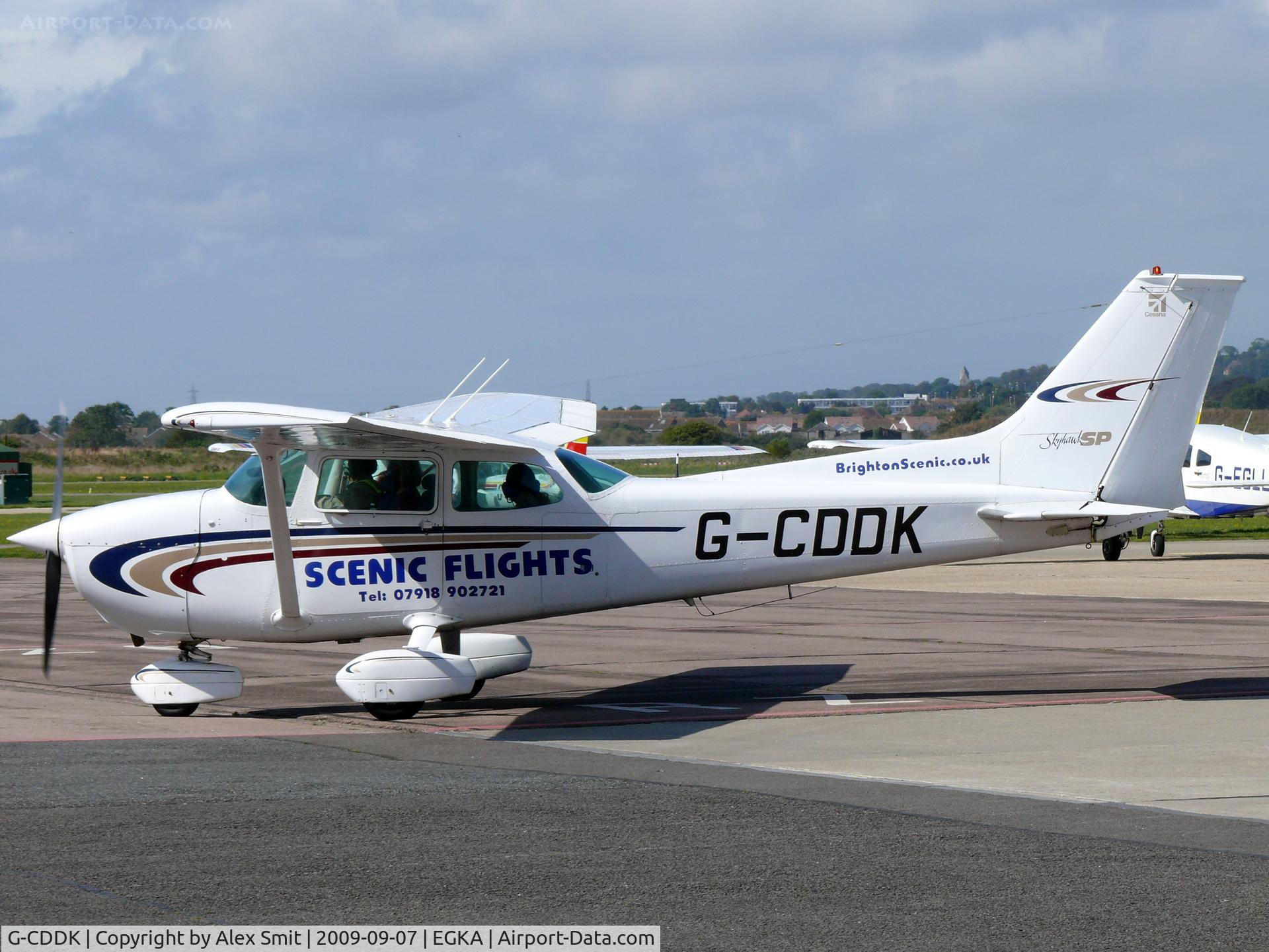 G-CDDK, 1974 Cessna 172M Skyhawk C/N 172-65258, Cessna C172SP Skyhawk II G-CDDK Kevern Brighton Scenic Flights