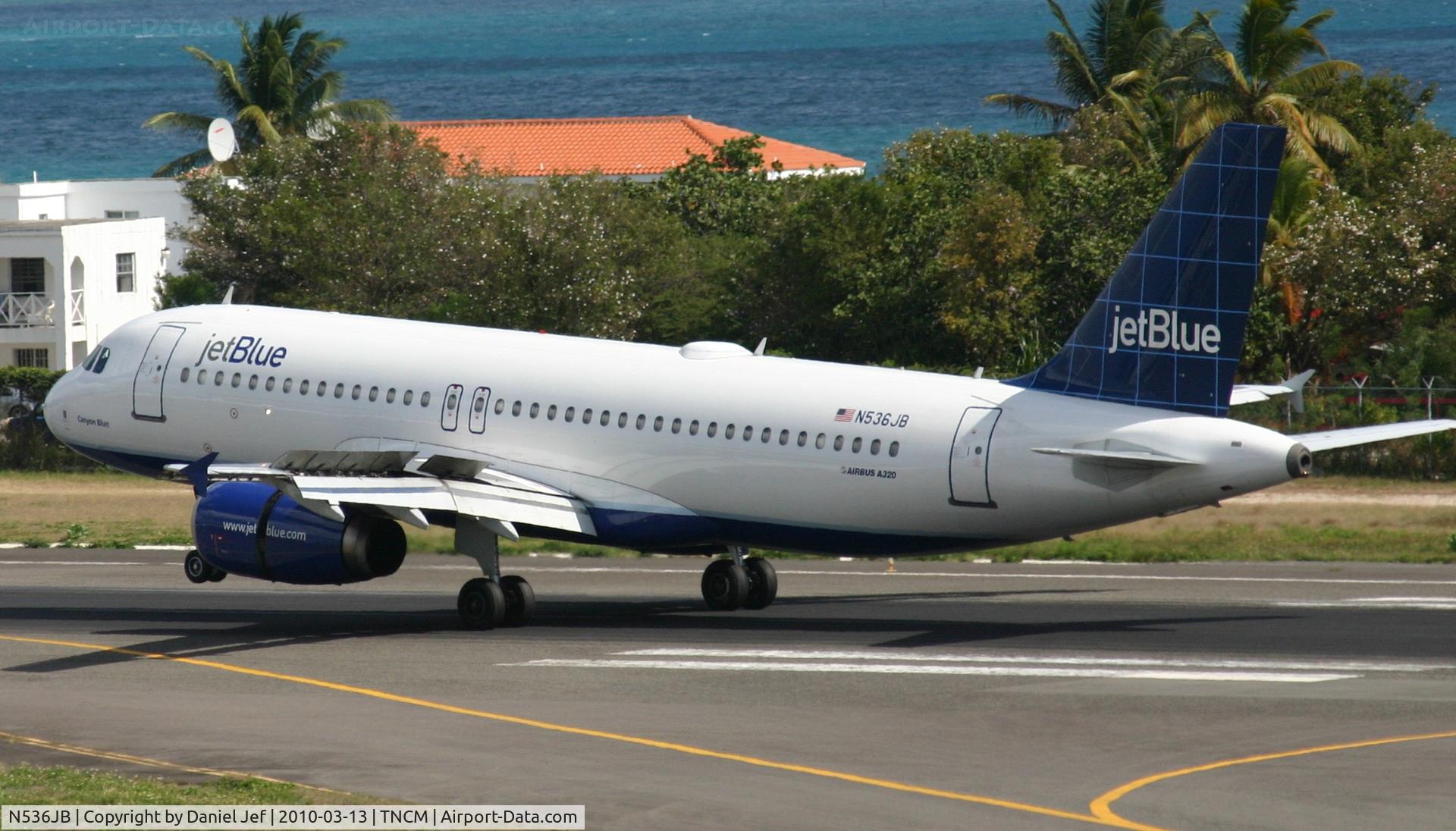 N536JB, 2002 Airbus A320-232 C/N 1784, Jet Blue N536JB landing at TNCM