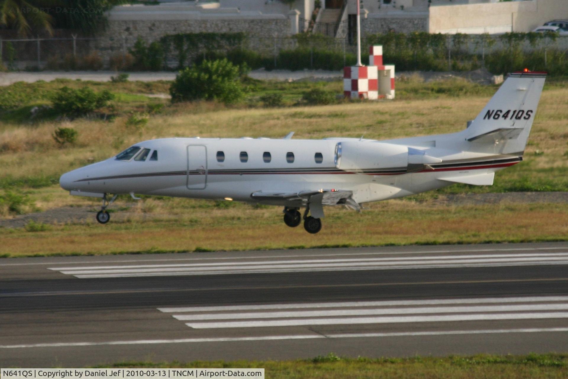 N641QS, 2002 Cessna 560XL Citation Excel C/N 560-5295, N641qs Lnaidng at TNCM