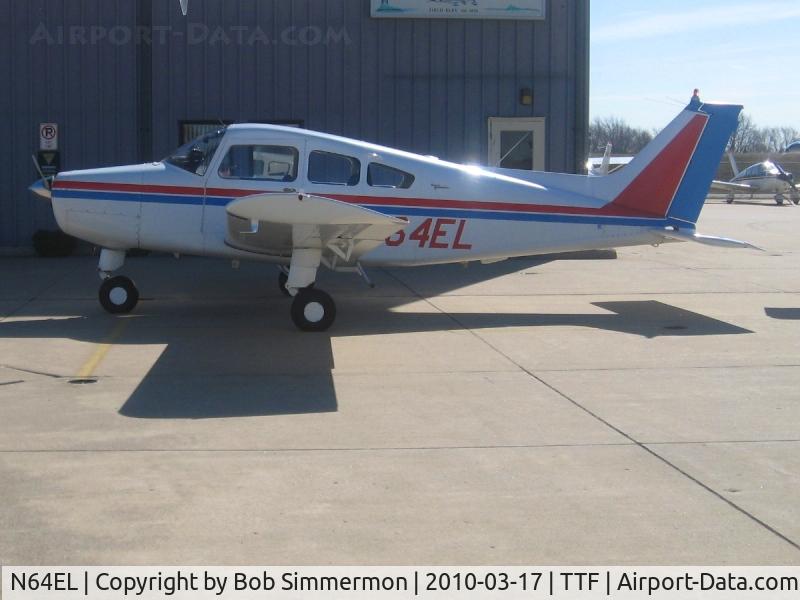 N64EL, 1969 Beech B23 Musketeer C/N M-1183, On the ramp at Monroe, Michigan