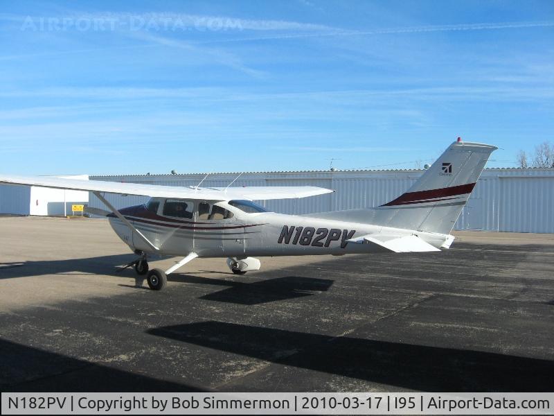 N182PV, 1975 Cessna 182P Skylane C/N 18263869, Nice Skylane getting annual inspection at Kenton, Ohio.