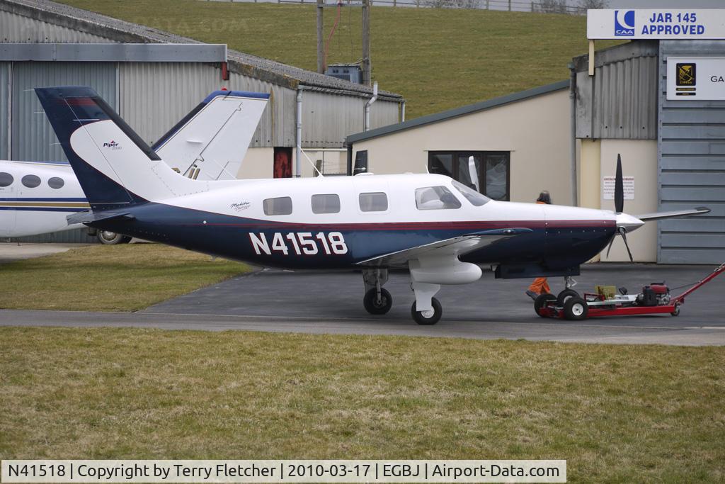 N41518, 2000 Piper PA-46-350P Malibu Mirage C/N 46-36302, 2000 Piper PA 46-350P at Gloucestershire (Staverton) Airport