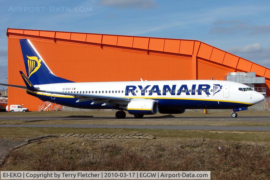 EI-EKO, 2010 Boeing 737-8AS C/N 35027, Ryanair B737 at Luton