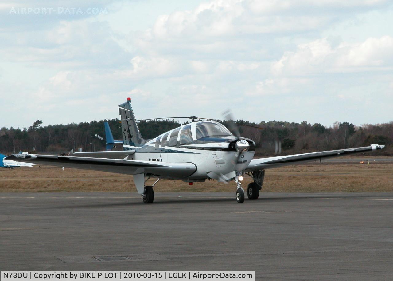 N78DU, Hawker Beechcraft Corp G36 Bonanza C/N E-3897, NEW RESIDENT APPROACHING THE RUN UP AREA