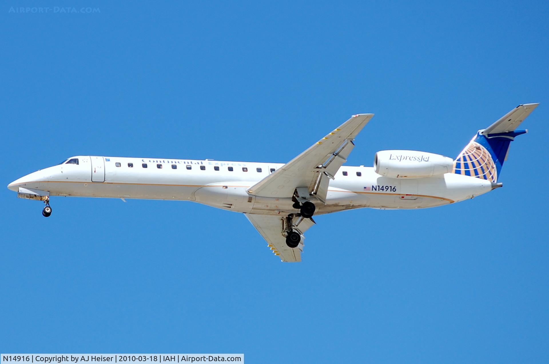 N14916, 2001 Embraer ERJ-145LR (EMB-145LR) C/N 145415, BTA2979 from MCI
