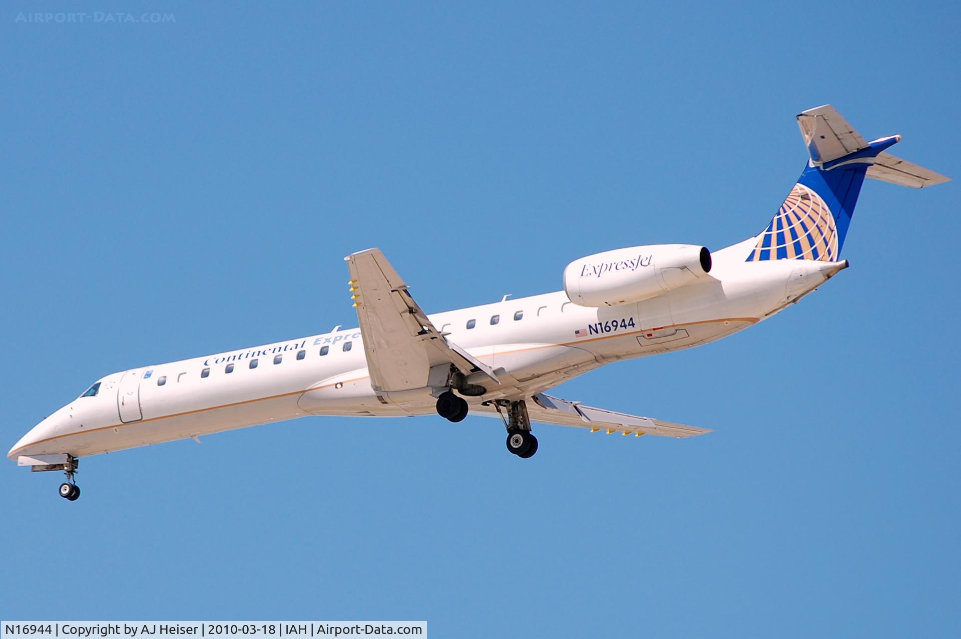 N16944, 1998 Embraer EMB-145EP (ERJ-145EP) C/N 145045, BTA2330 from MAF