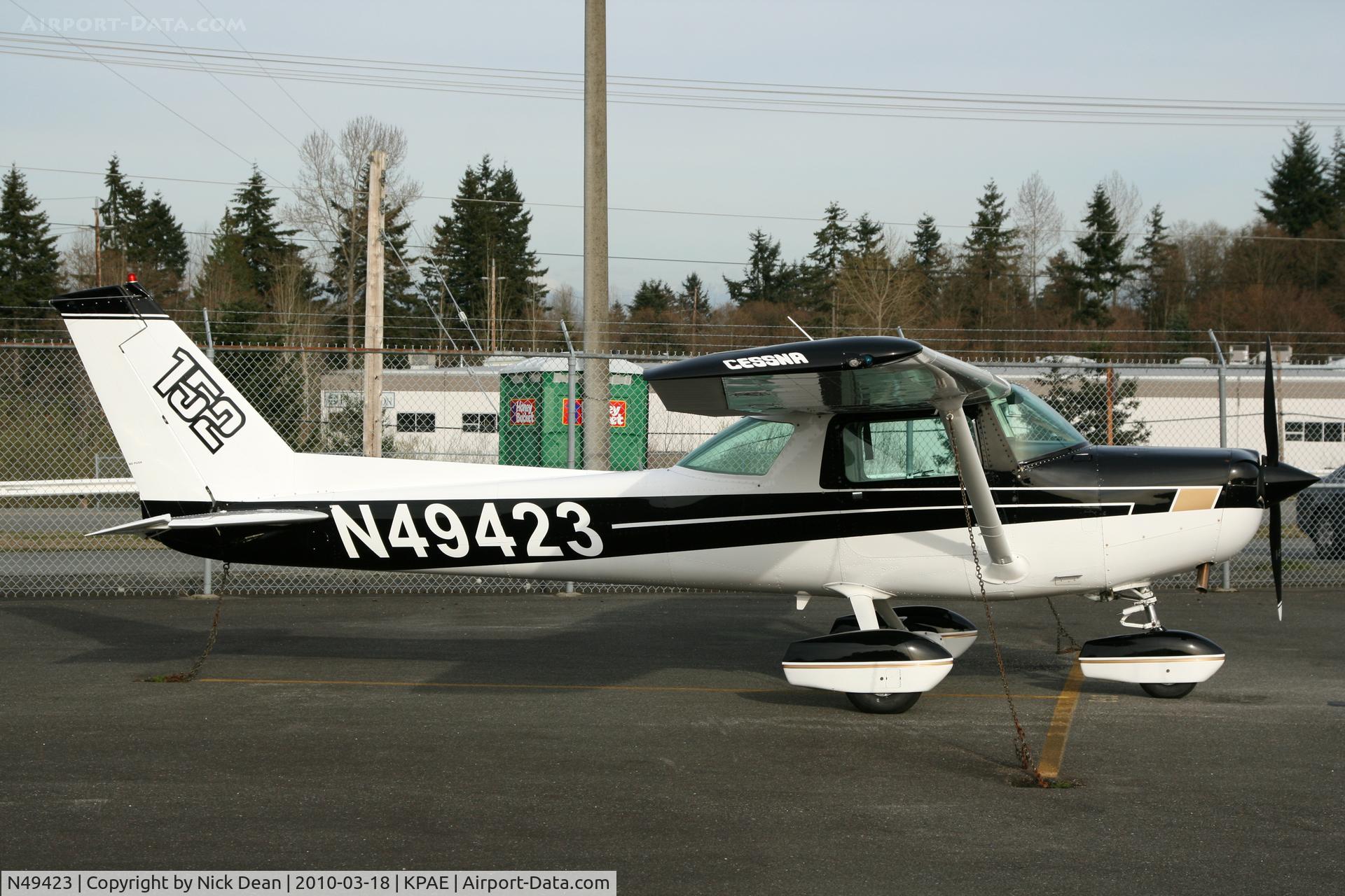 N49423, 1978 Cessna 152 C/N 15281254, KPAE
