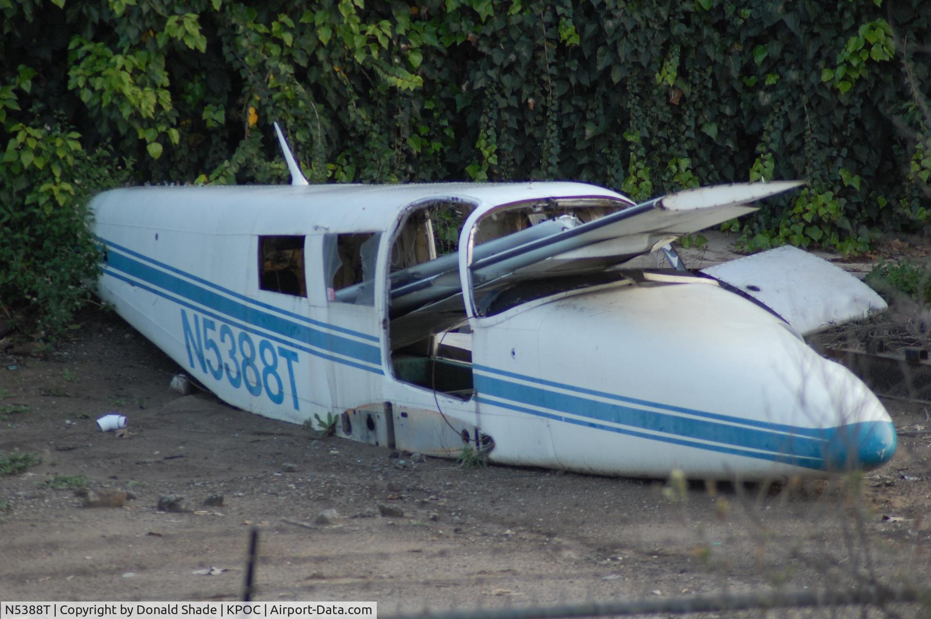 N5388T, 1972 Piper PA-34-200 C/N 34-7250256, N5388T (whats left of it) at Brackett Storage Yard