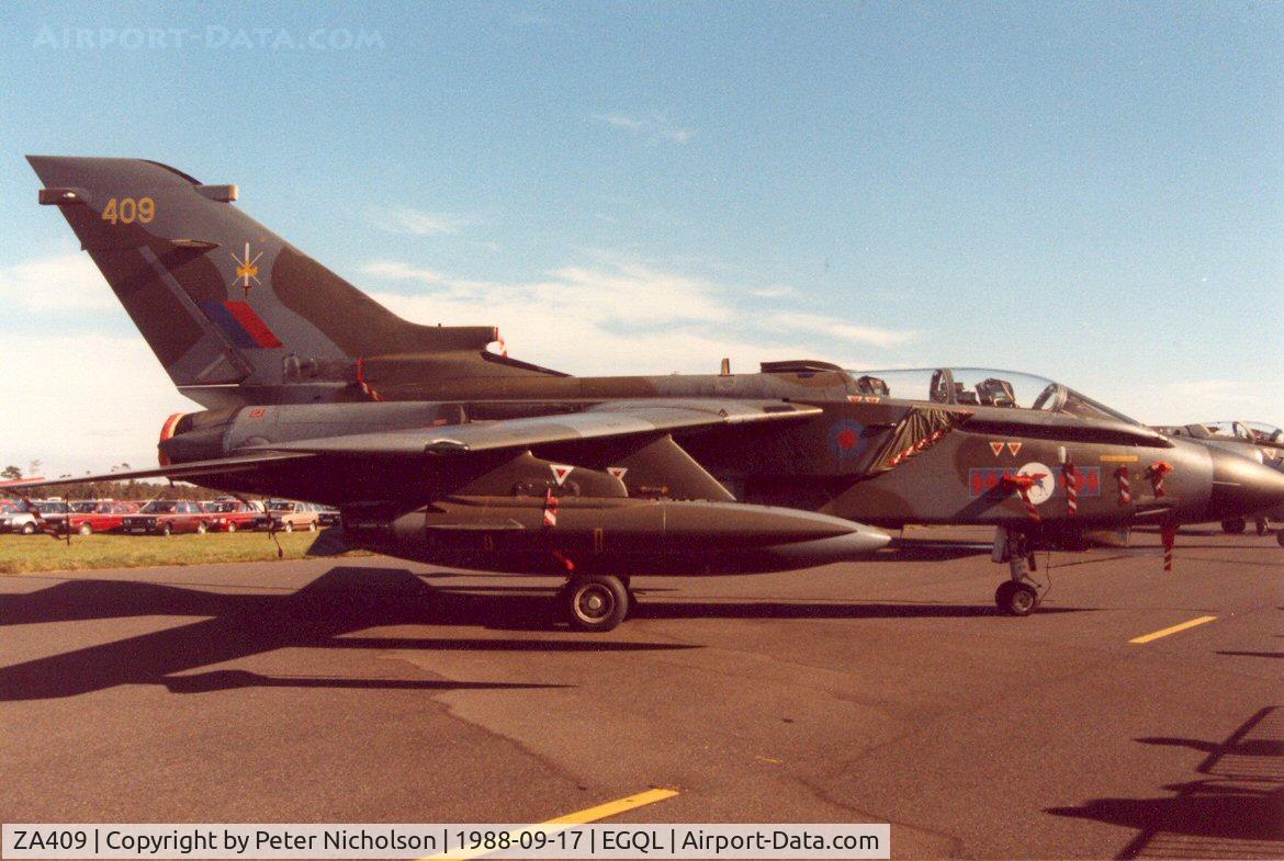 ZA409, 1983 Panavia Tornado GR.1 C/N 224/BT033/3108, Tornado GR.1 of the Tactical Weapons Conversion Unit at RAF Honington on display at the 1988 RAF Leuchars Airshow.