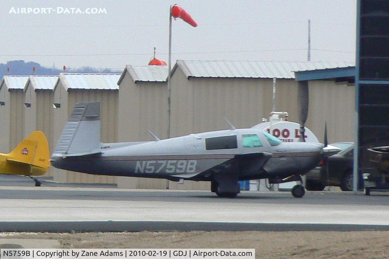 N5759B, 1984 Mooney M20J 201 C/N 24-1465, At granbury Municipal