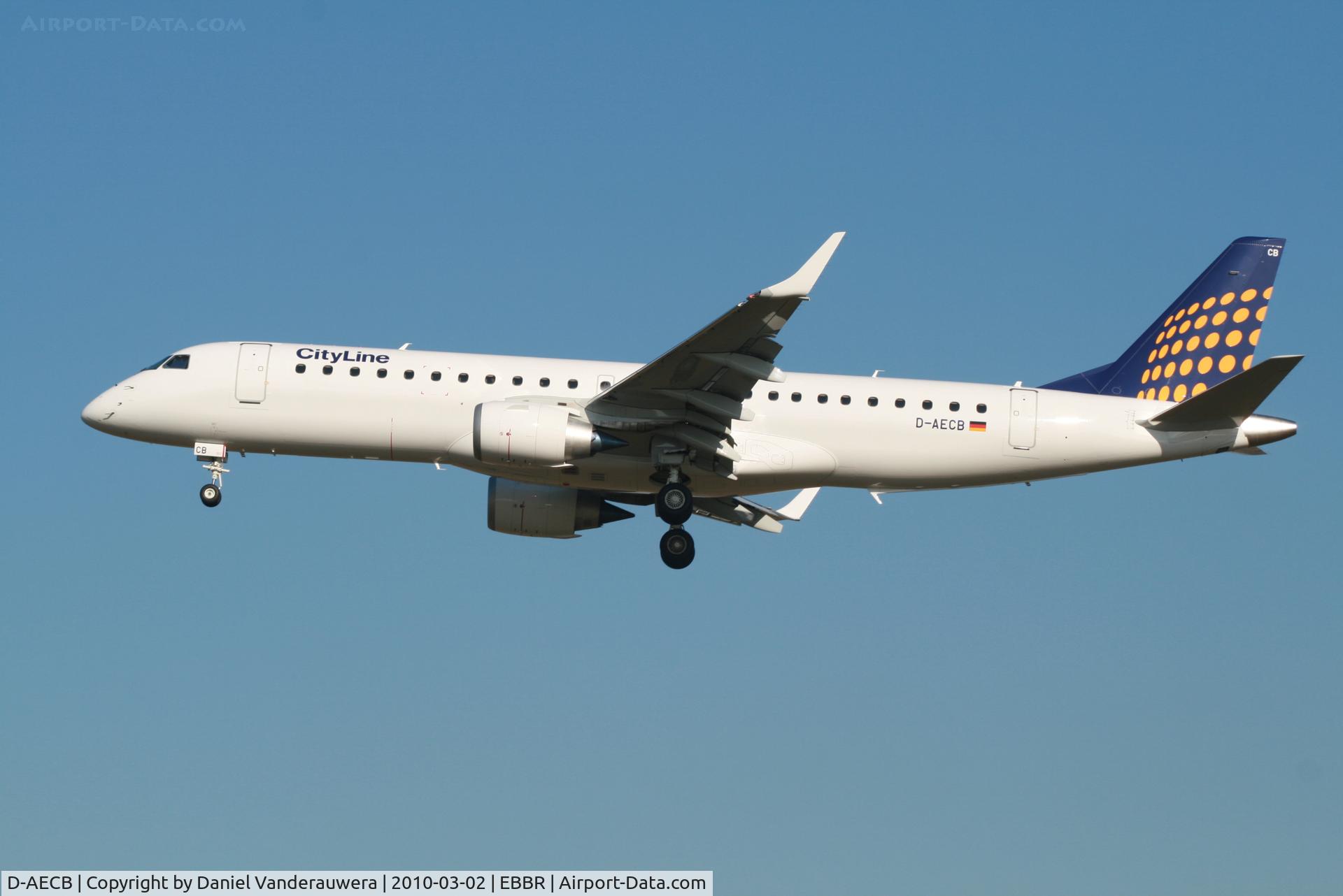 D-AECB, 2009 Embraer 190LR (ERJ-190-100LR) C/N 19000332, Arrival of flight LH4602 to RWY 25L