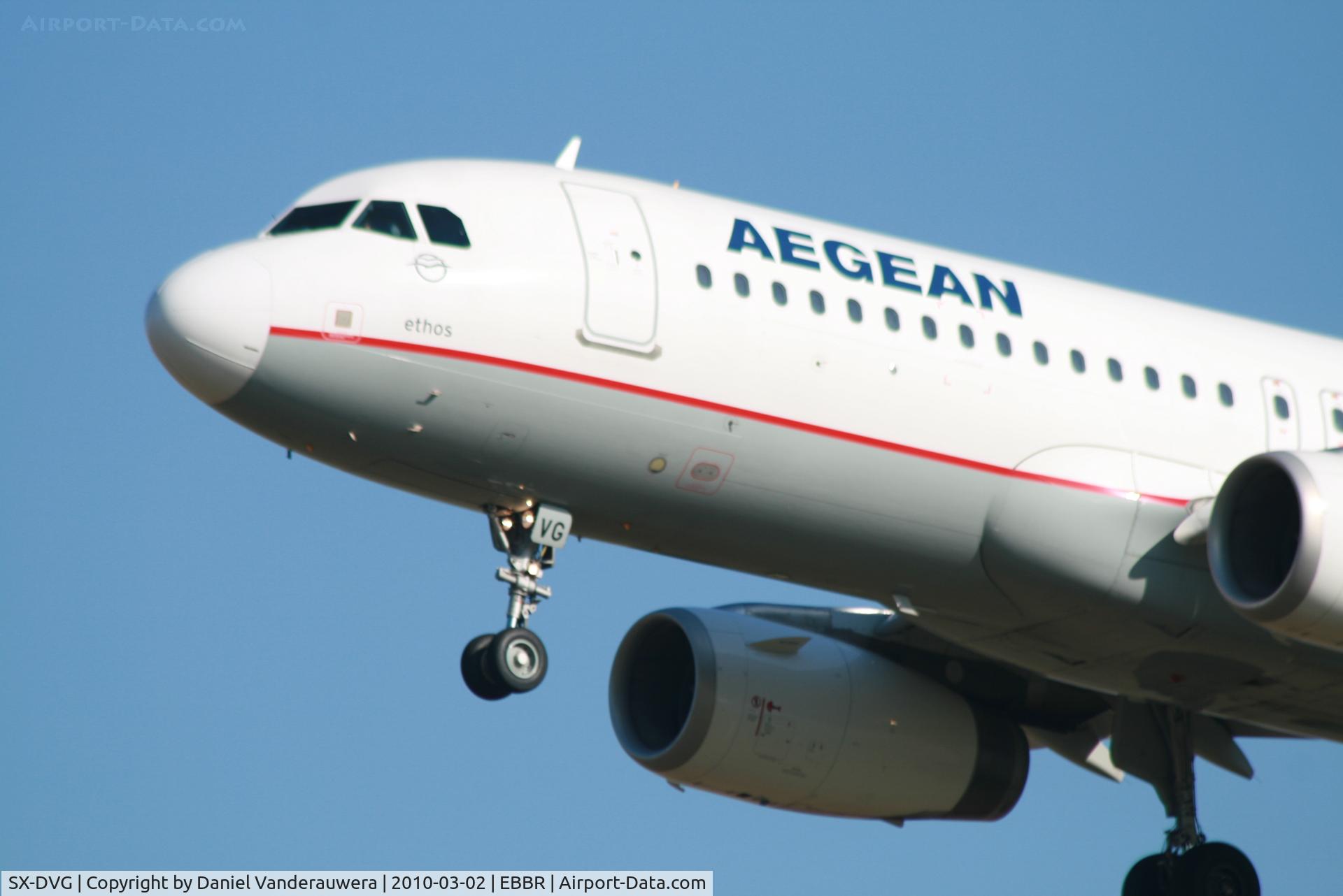 SX-DVG, 2006 Airbus A320-232 C/N 3033, Arrival of flight A3 620 to RWY 25L